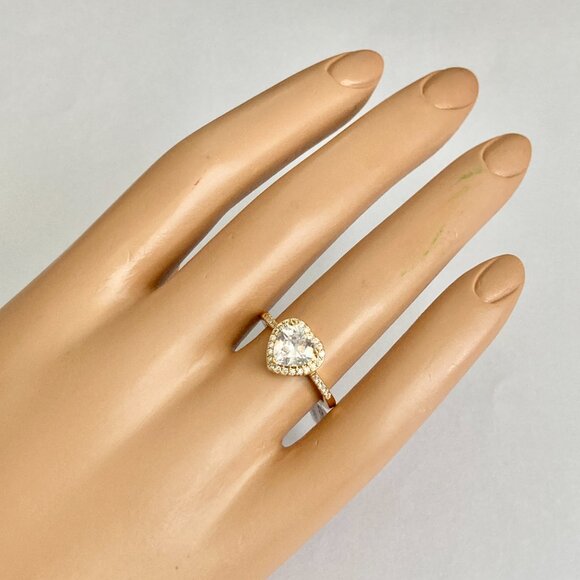 Heart Cut Cubic Zirconia Halo Cocktail Ring Yellow Gold Plated Size 7 8 9 - Picture 4 of 13